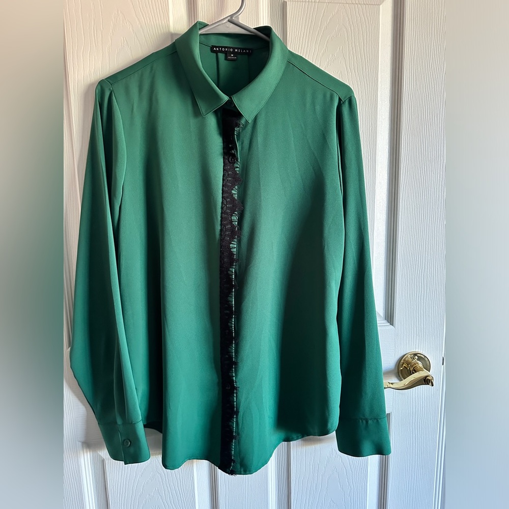 Antonio Melani women’s button up blouse